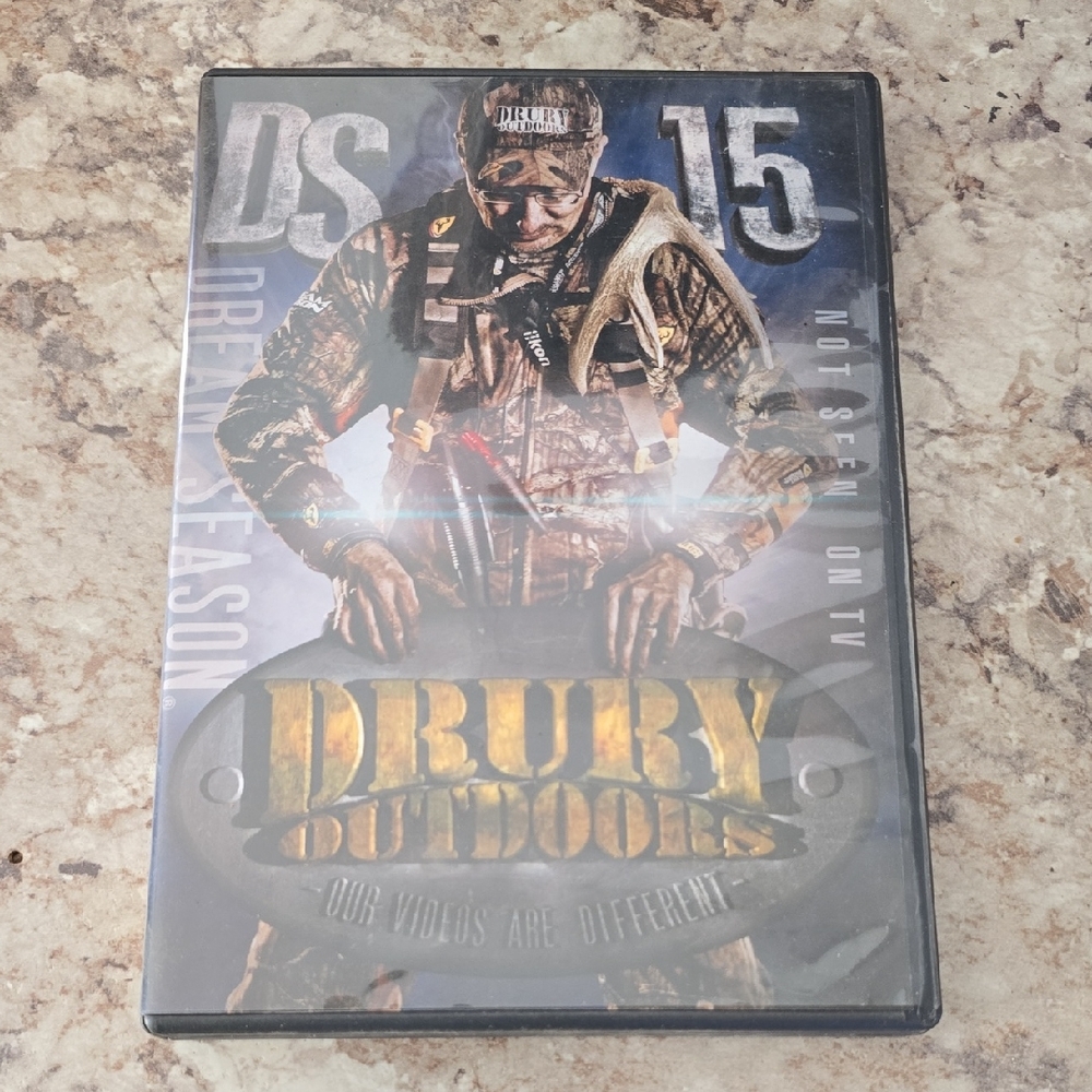 Mossy Oak Drury Outdoors DS 15 DVD - Camouflage and Gold